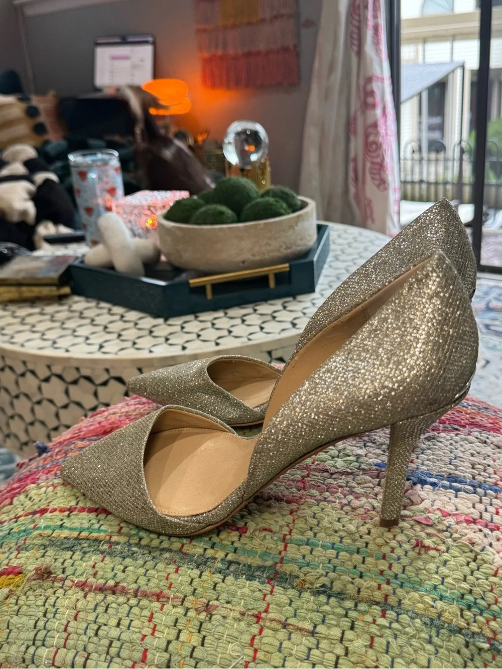 🪩👸🏼 Michael Kors Silver and Gold Glitter Pointed-Toe Stiletto Pump 👸🏼🪩